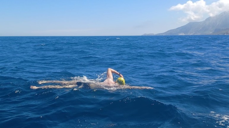 Clyde's lawyer swims from Spain to Morocco in charity challenge
